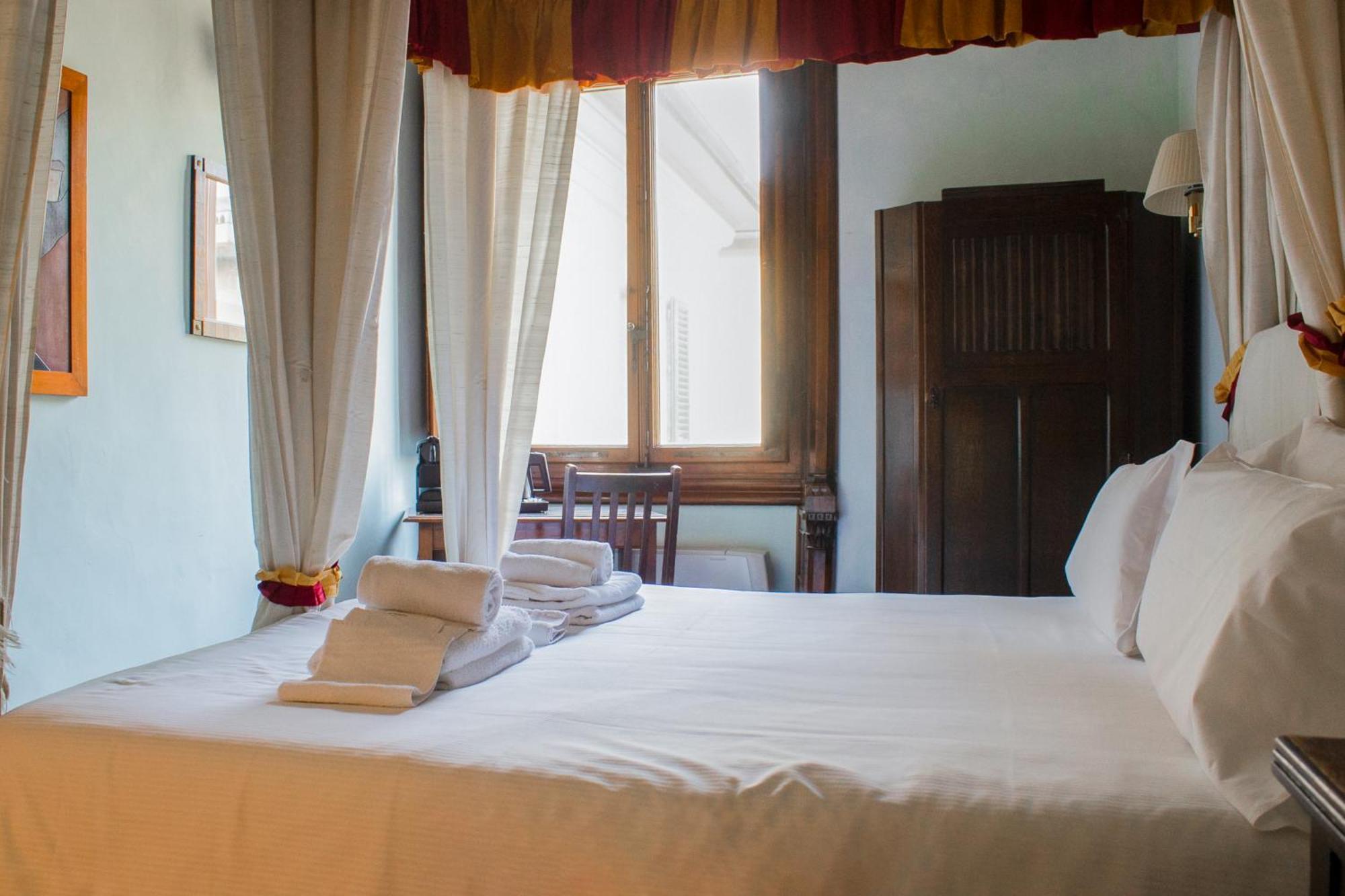 Bed and Breakfast Antica Dimora Johlea Флоренция Экстерьер фото